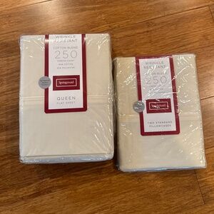 Bundle Queen flat sheet and pillow cases